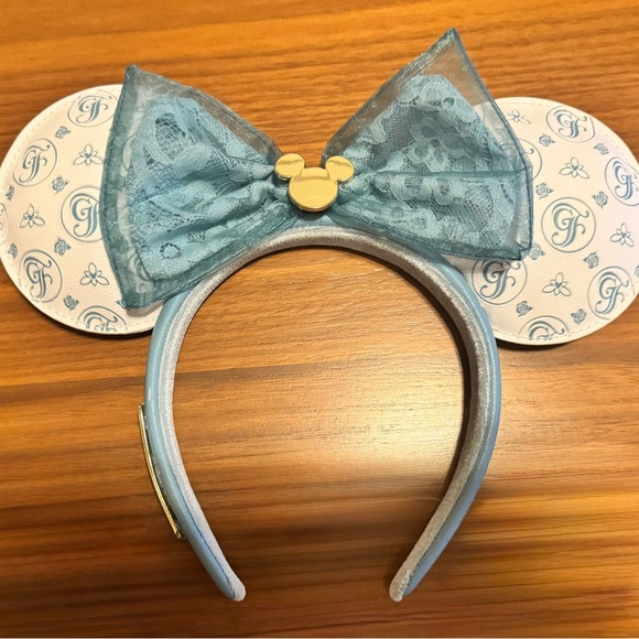 Disney Grand Floridian Blue and White Patterned Ears Headband - Picture 2 of 2